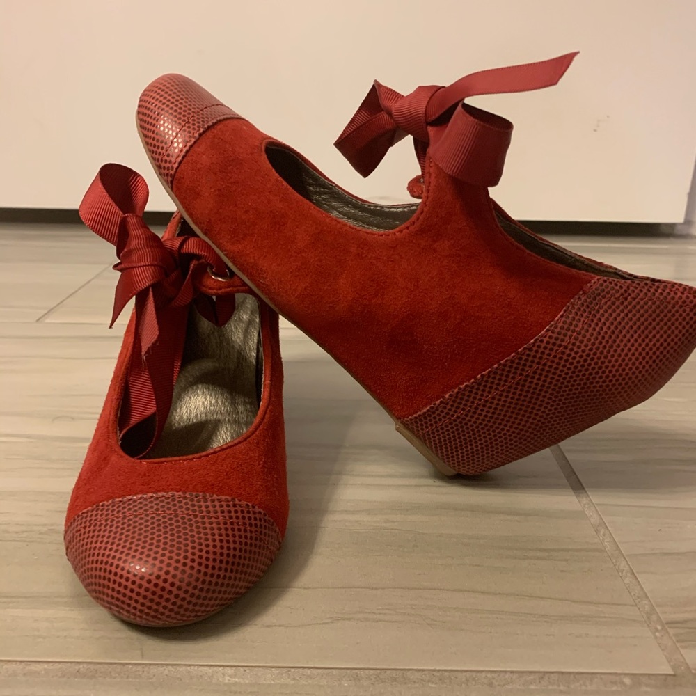 Jeffrey Campbell Vintage Edition